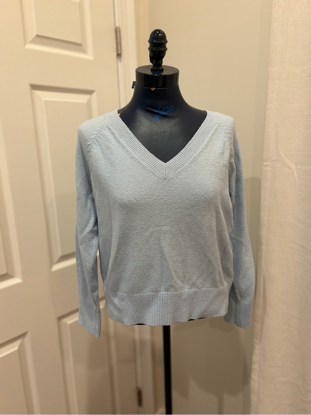 Old Navy Pale Blue V-Neck Knit Sweater